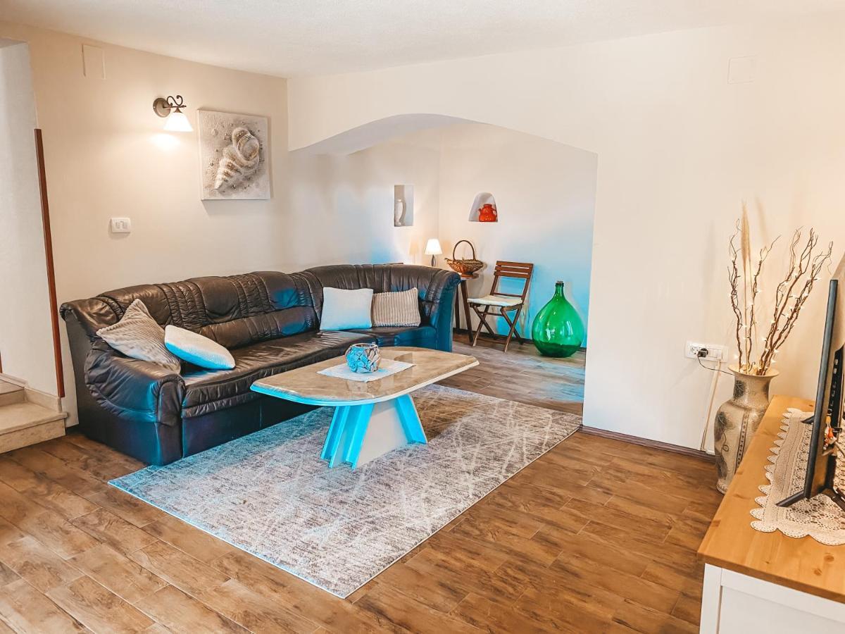 Holiday Home Istra Пломин Екстер'єр фото